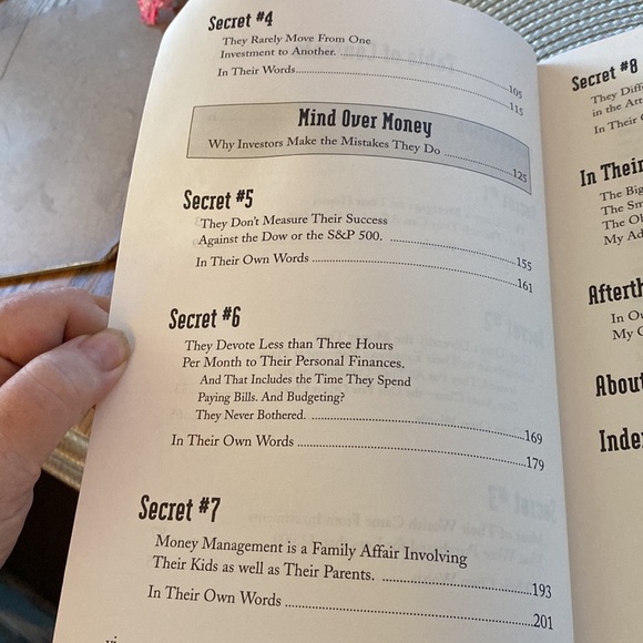 ORDINARY PEOPLE EXTRAORDINARY WEALTH 8 Secrets RIC EDELMAN Oversize PB EUC - Picture 5 of 6